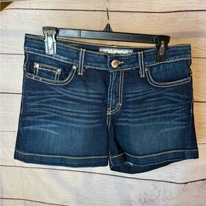 LIKE NEW BKE Denim ‘Payton’ Jean Shorts